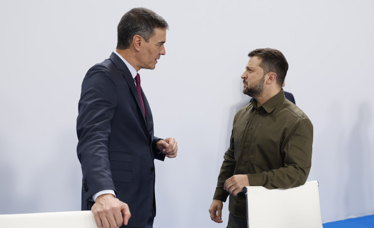 Sánchez promete a Zelenski más ayuda militar ante la ofensiva rusa de invierno