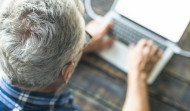 Casi 10.000 personas mayores de 75 años empezaron a usar Internet en Galicia entre 2021 y 2022