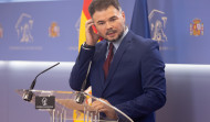 Rufián mantiene ante Sánchez la exigencia de un referéndum: 