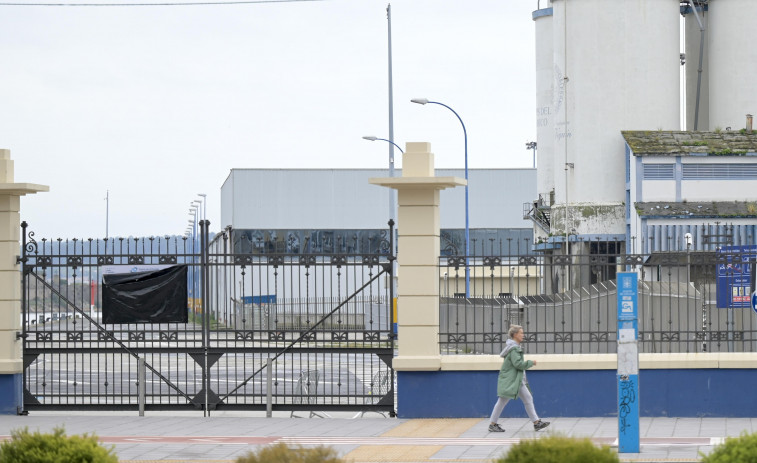 El muelle de Calvo Sotelo abrirá al público en las próximas semanas