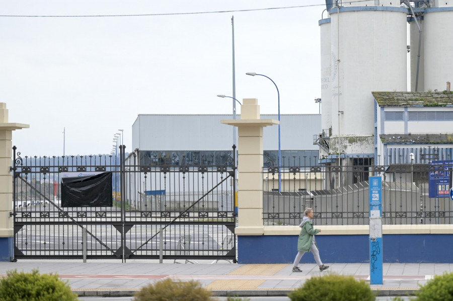 El muelle de Calvo Sotelo abrirá al público en las próximas semanas