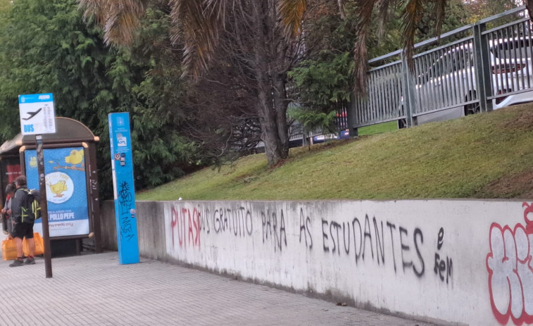El BNG de A Coruña exige que se limpie una pintada machista en Alfonso Molina