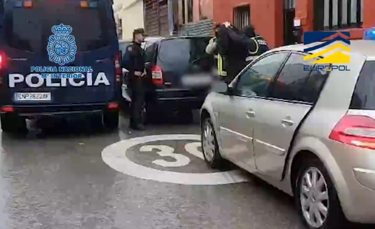 Cuatro jóvenes detenidos tras grabar vídeos sobre recuperar Al Andalus