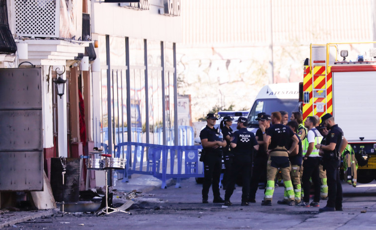 Murcia precinta 10 locales en una inspección tras los incendios de Atalayas