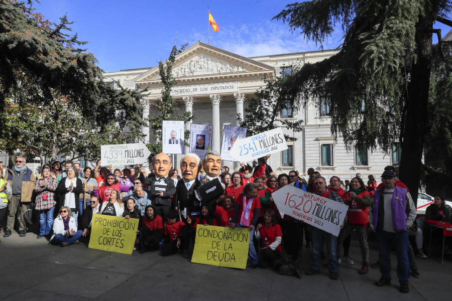 Entidades sociales alertan de “una gran crisis” de cortes de suministros en 2024