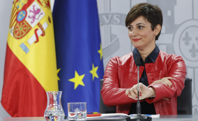 El Gobierno aprueba 50 millones de euros para la gestión de los menores migrantes en las islas Canarias