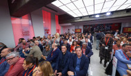Besteiro agradece emocionado al PSOE su apoyo tras siete años apartado de la política