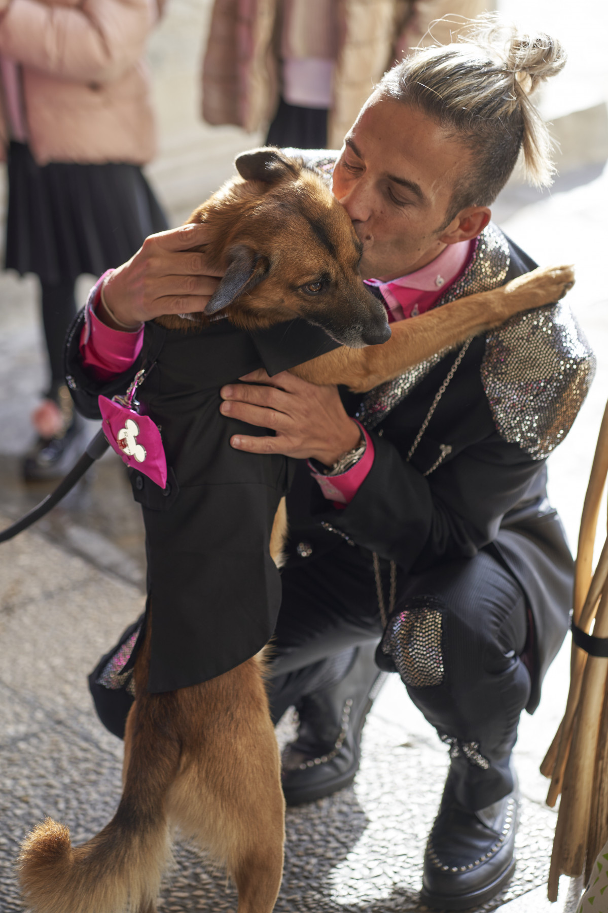 Roberto y Kontxi se han casado en presencia de su mascota, el perro Mak