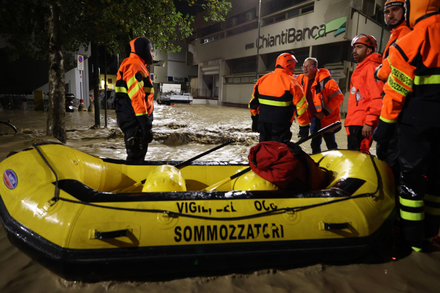 Suben a cinco los muertos en Italia al paso de la tormenta Ciarán