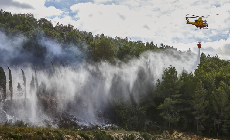 Investigan si el fuego de Montitxelvo, en Valencia, tuvo un origen humano