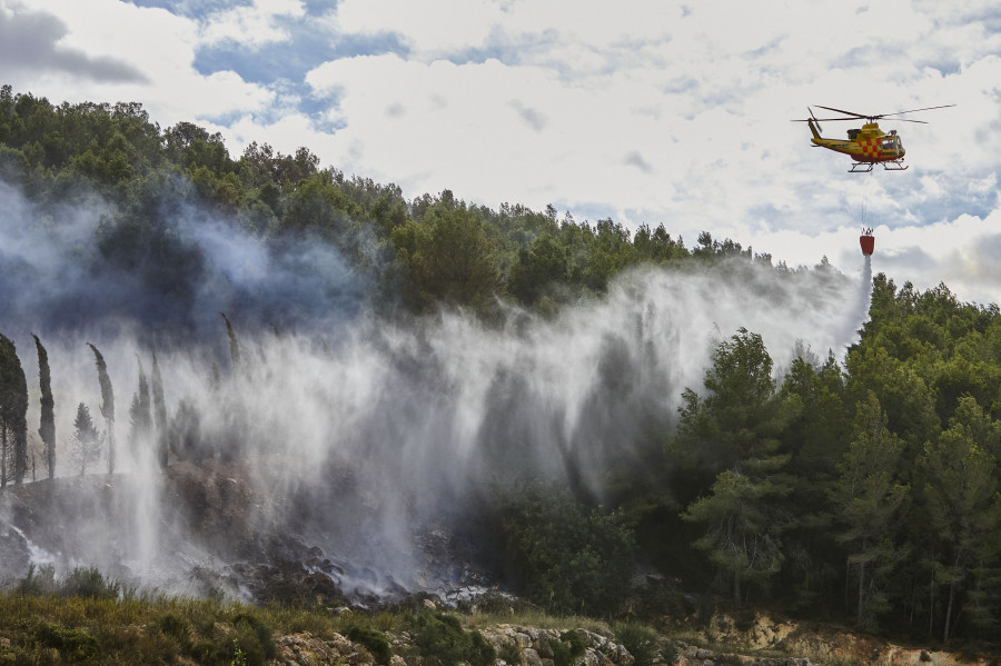 Investigan si el fuego de Montitxelvo, en Valencia, tuvo un origen humano