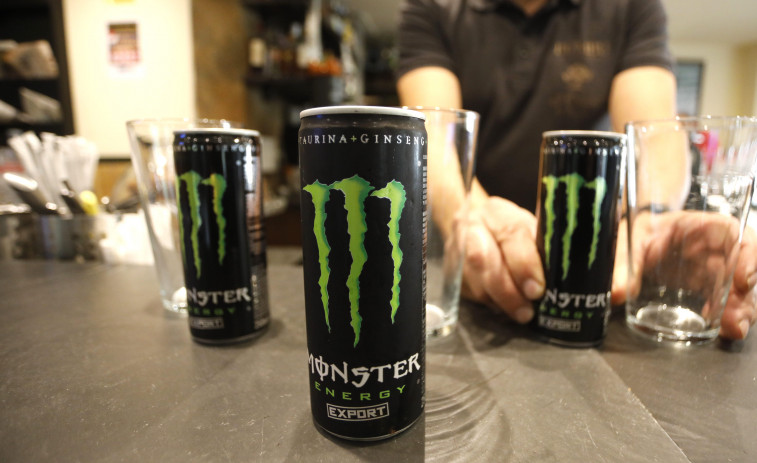 La hostelería y el ocio nocturno de A Coruña aplauden el veto a las bebidas energéticas