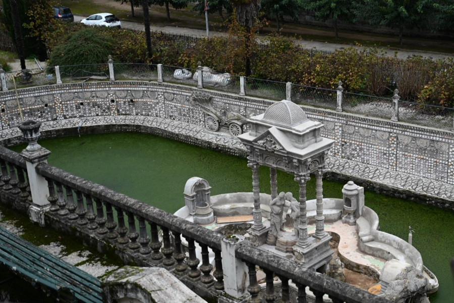 Betanzos estudia cómo eliminar el agua verde tras restaurar El Retiro de El Pasatiempo