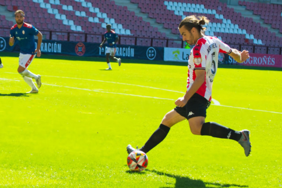 Aurtenetxe: "A la afición del Depor le diría que, esté arriba o abajo, disfrute el momento"