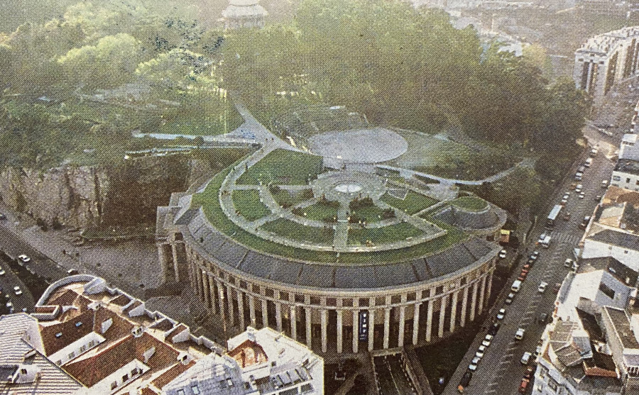 Hace 25 años | El mercado de Elviña se convertirá en un centro comercial