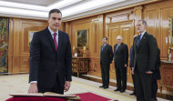 Sánchez promete su cargo de presidente ante el rey y la Constitución en la Zarzuela