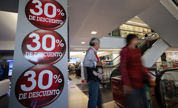 Múltiples sectores de la economía se unen a la fiebre del 'Black Friday' con grandes descuentos