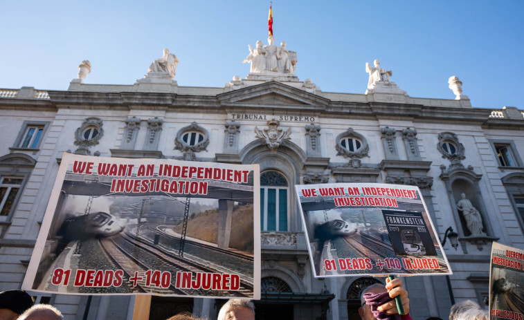 Víctimas de Angrois piden al Supremo una nueva investigación 
