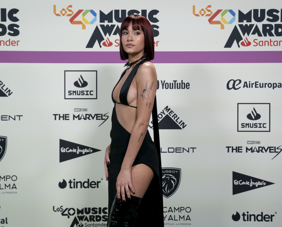 La cantante Aitana posa durante el photocall de los 40 Music Awards 2023, @EP