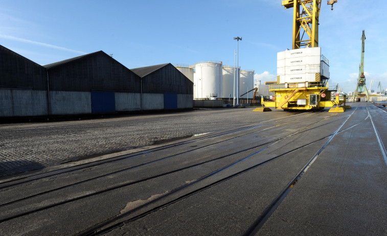 Dos trabajadores heridos en accidentes laborales en A Coruña