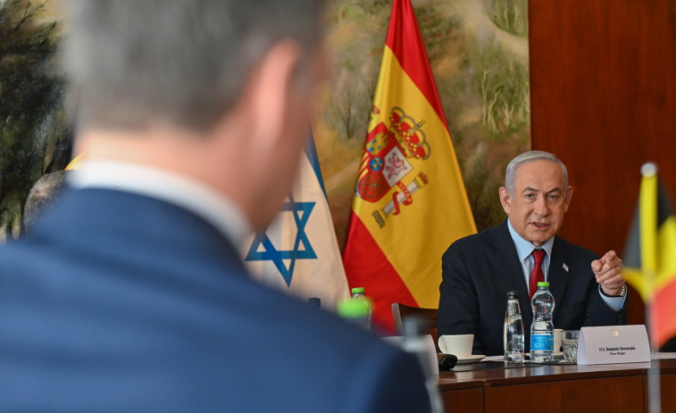 Israel llama a una reunión de 