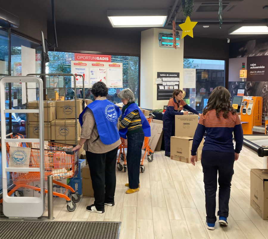 Los clientes de Gadis aportan 168.300 kilos de alimentos a la gran recogida