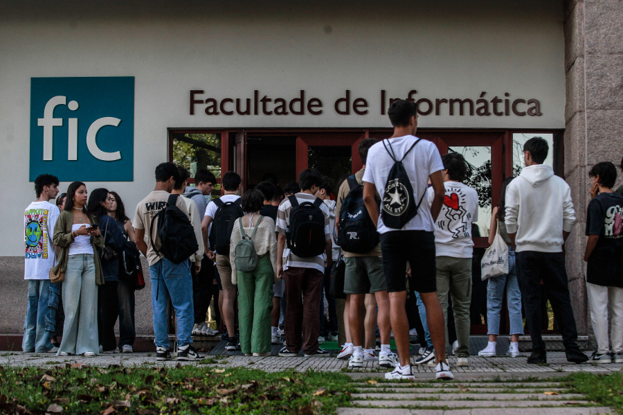 Los graduados universitarios suponen ya cerca del 20% de la fuerza laboral de A Coruña