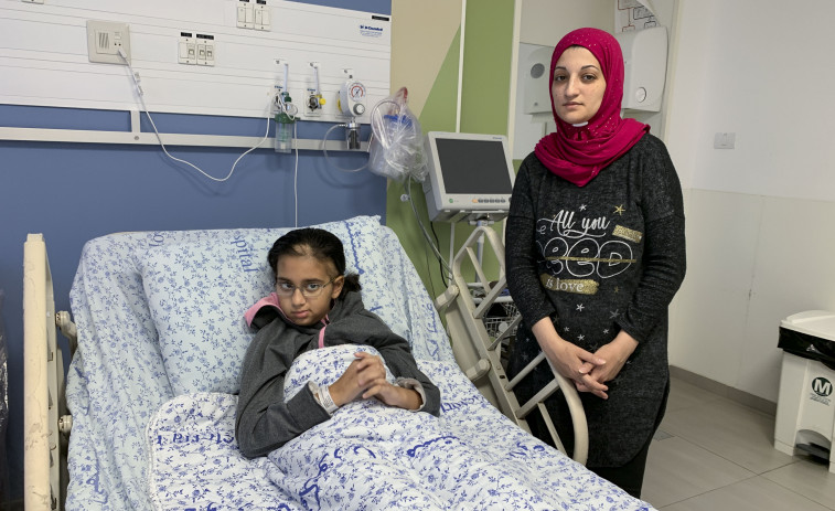 Enfermos de cáncer de Gaza esperan el fin de la guerra en un hospital de Jerusalén