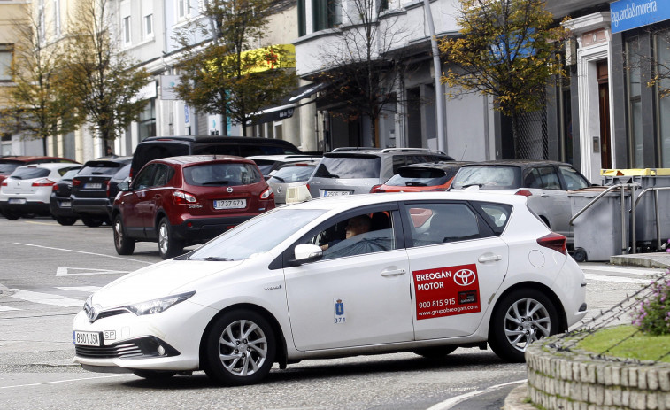 La nueva tarifa del taxi de A Coruña cubrirá los “disparados” costes que afronta el sector