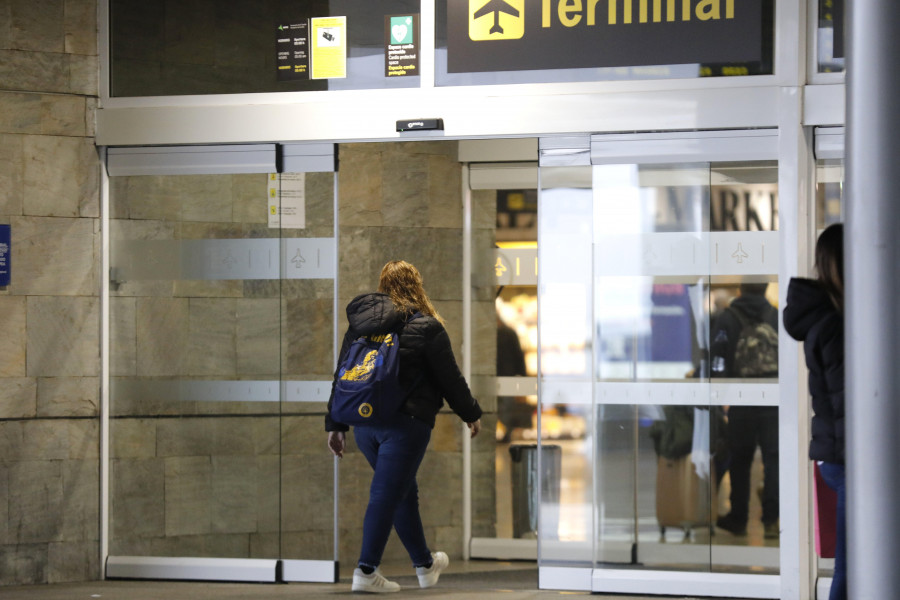 Alvedro lidera el crecimiento de pasajeros en las terminales gallegas