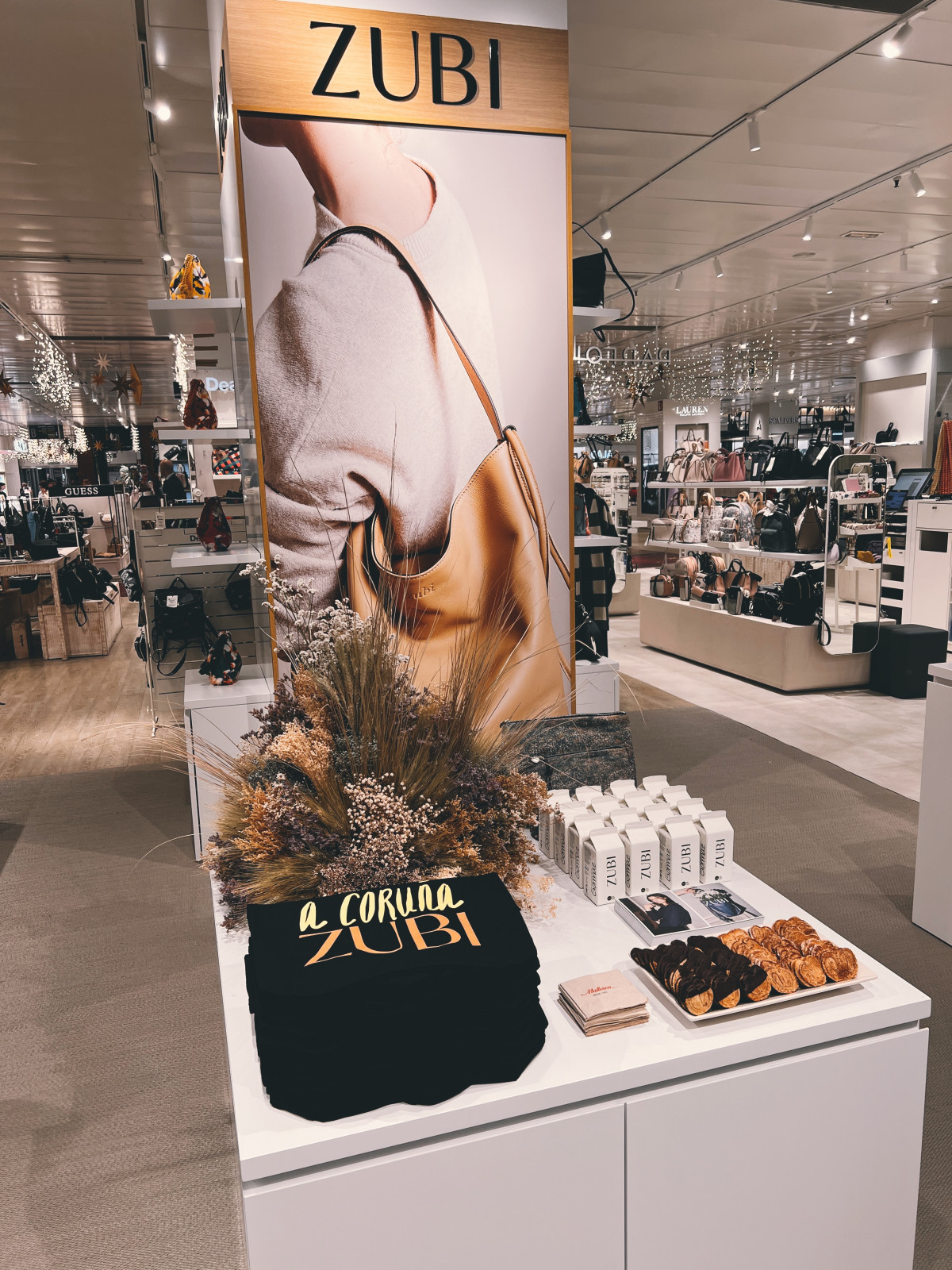 ZUBI inaugura su primera tienda en A Coru a
