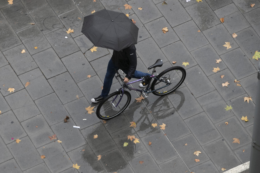 Un frente atlántico dejará  lluvias en el norte de Galicia