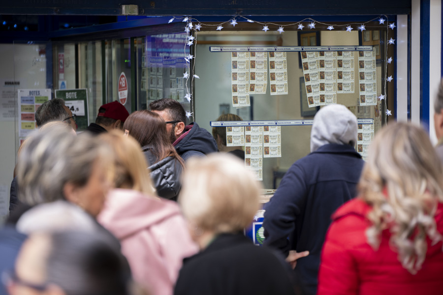 Facua avisa de fraudes que se pueden producir con décimos premiados de Lotería de Navidad