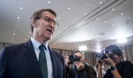 Feijóo reprocha a la izquierda que no pidió la dimisión de Beiras cuando este golpeó su escaño