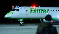 Binter lanza una promoción para volar entre A Coruña y Canarias a partir de marzo