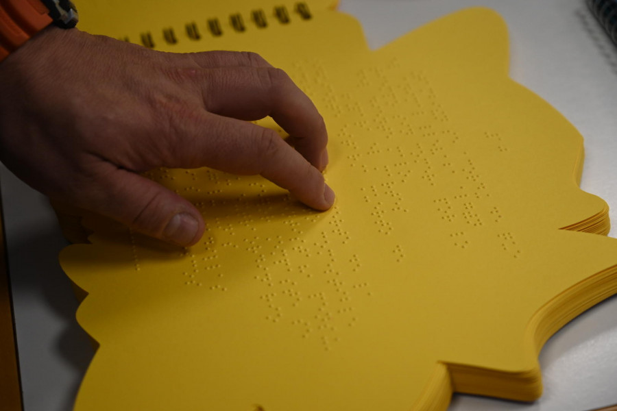 Reportaje | Lectura táctil: A Coruña y su relevancia en el estudio del braille