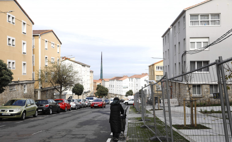 Los retrasos se ceban con las obras de humanización de las grandes arterias de A Coruña