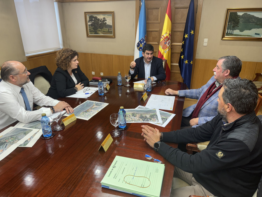 El Gobierno estudiará unir por la costa los tramos oleirense  y cambrés del paseo de la ría