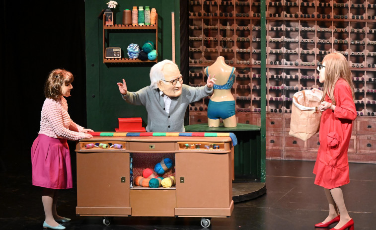 Reportaxe | Caramuxo Teatro, 20 anos de ilusión e valores sobre as táboas