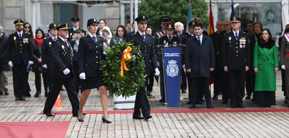 El homenaje de A Coruña a la Policía Nacional por su 200 aniversario, en imágenes