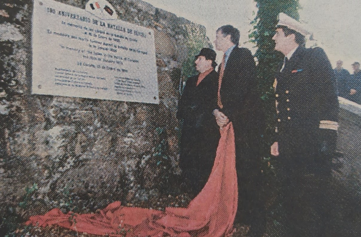 Placa batalla de Elviu00f1a 1999