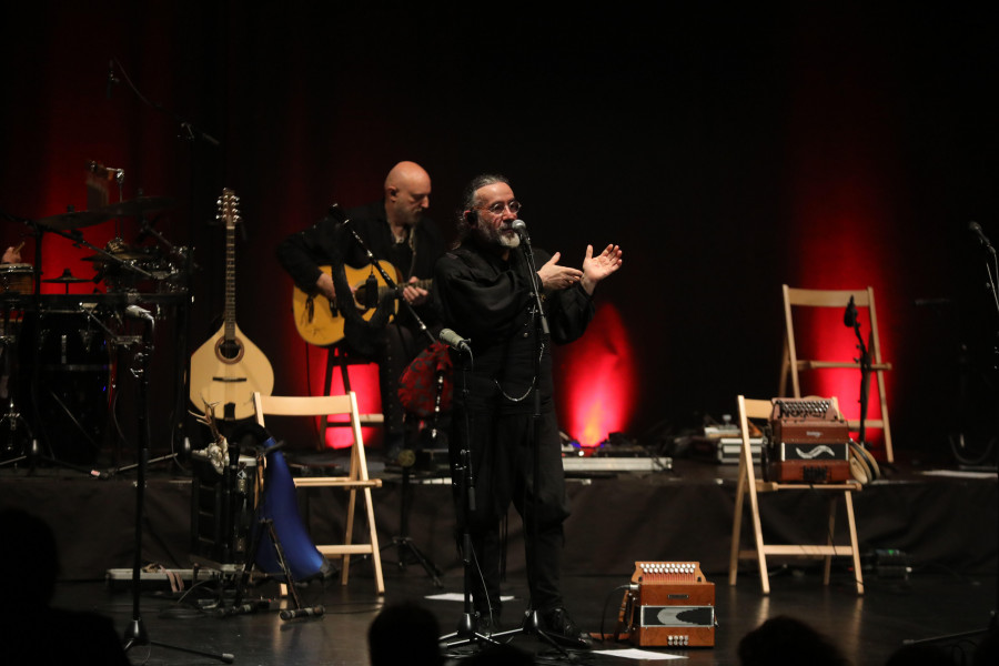 Bieito Romero | “O folk é un estilo musical que está vivo, que funciona e está máis vixente que nunca”