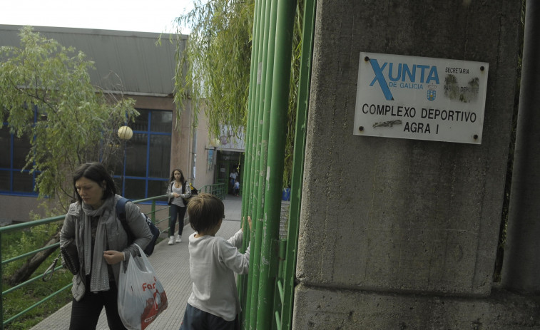 La Xunta alega que las obras en los gimnasios de Elviña, Sardiñeira y Agra están pendientes del permiso municipal