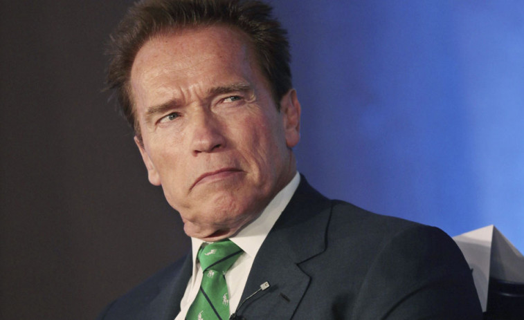 Schwarzenegger retenido durante tres horas en un aeropuerto alemán