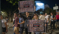 Las familias de los rehenes de Hamas montan un campamento ante la casa de Netanyahu