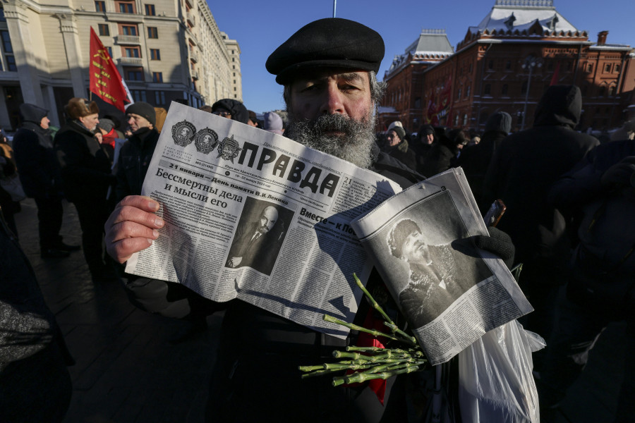 Rusia recuerda a Lenin en el centenario de su muerte, ignorado por el Kremlin