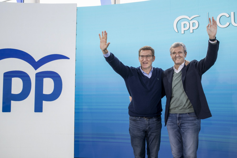 Feijóo insta al PP a trabajar "a tope" el 18F para no perder "por un puñado de votos"