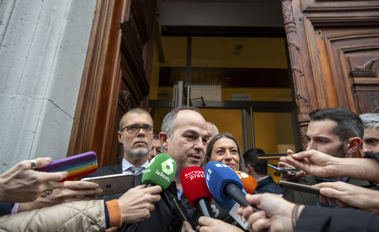 El PSOE confirma que se reunirá este mes con Junts