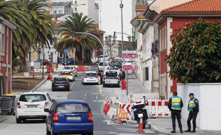 A Coruña amplía el carril bici y reforma la pasarela de Santa Margarita