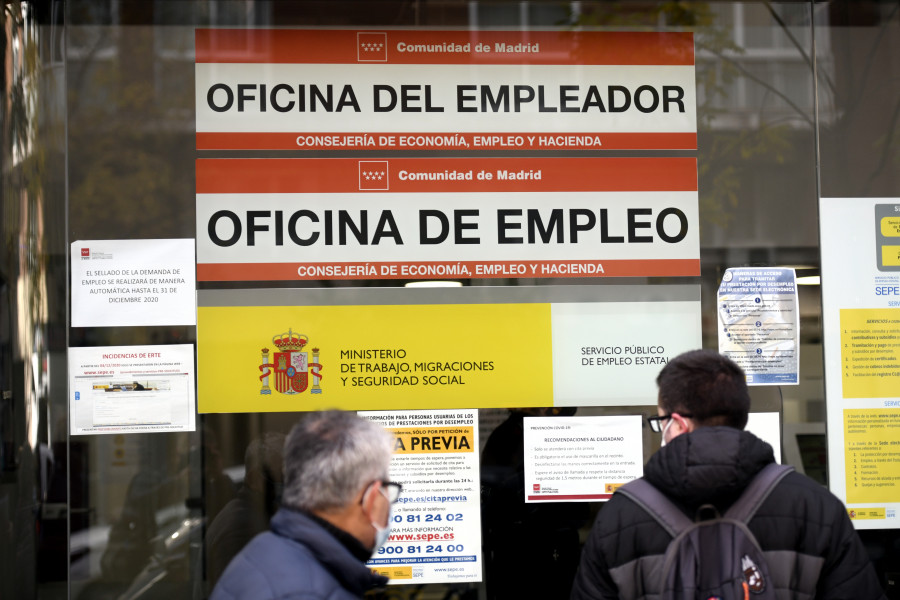 Las empresas deberán cotizar por sus empleados durante el permiso parental no retribuido